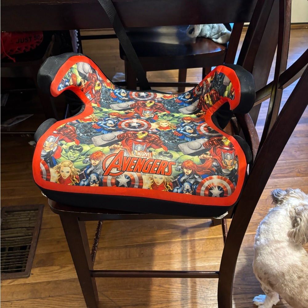 Booster seat age 2-5 boy marvel
